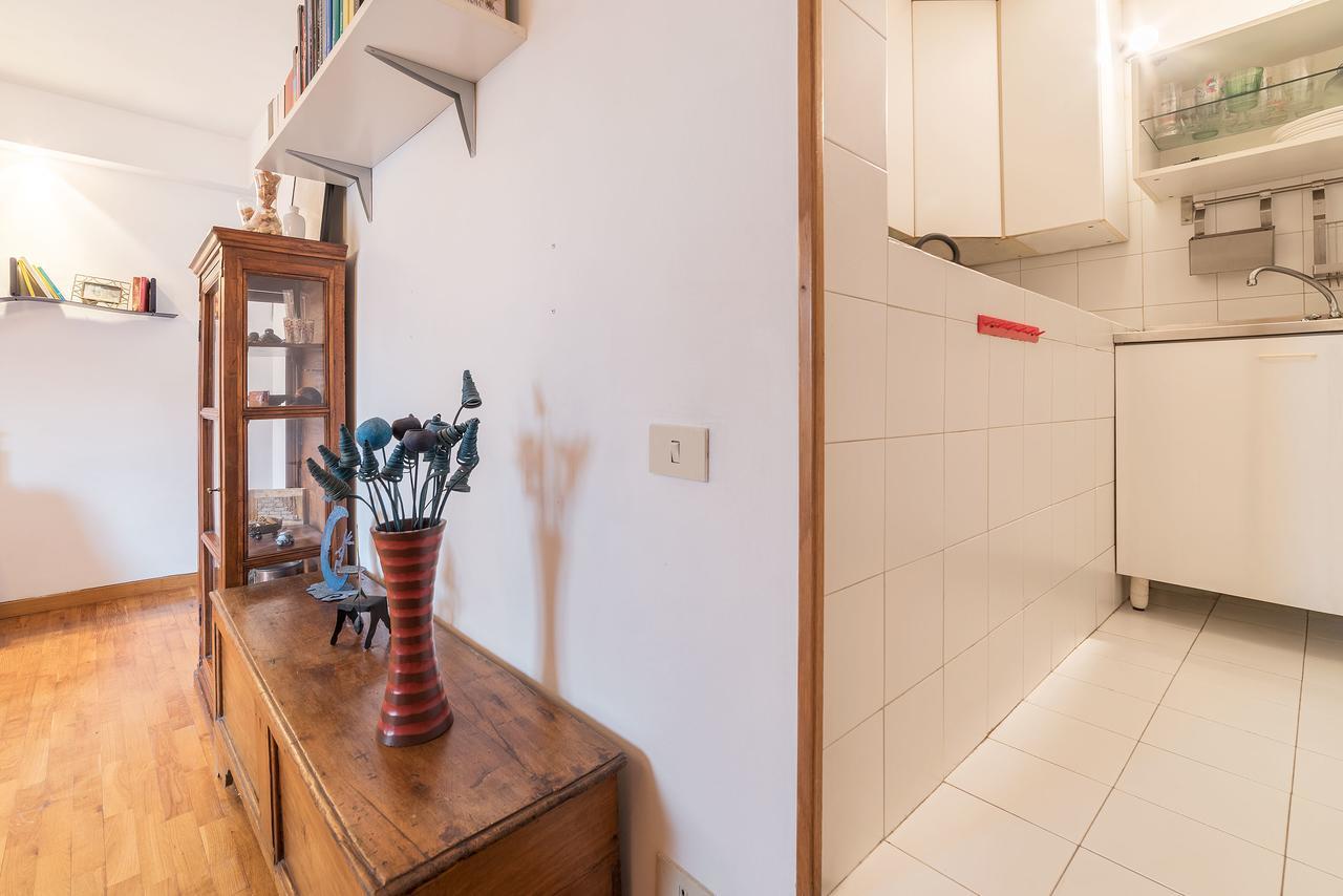 Boschetto Peaceful Apartment In Rione Monti Rome Luaran gambar