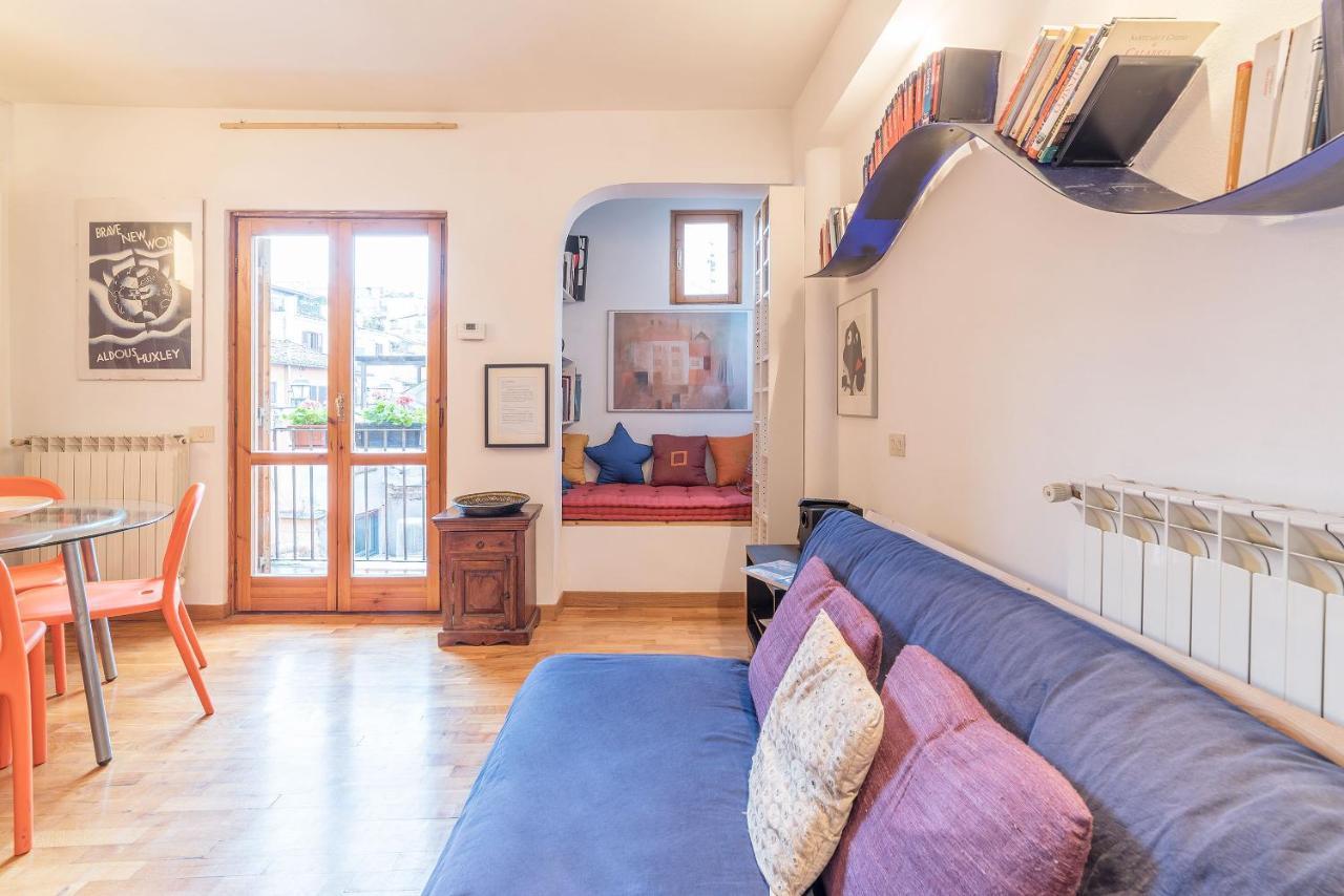 Boschetto Peaceful Apartment In Rione Monti Rome Luaran gambar